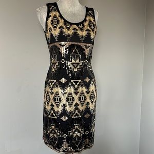 Cache sleeveless after 5 dress
